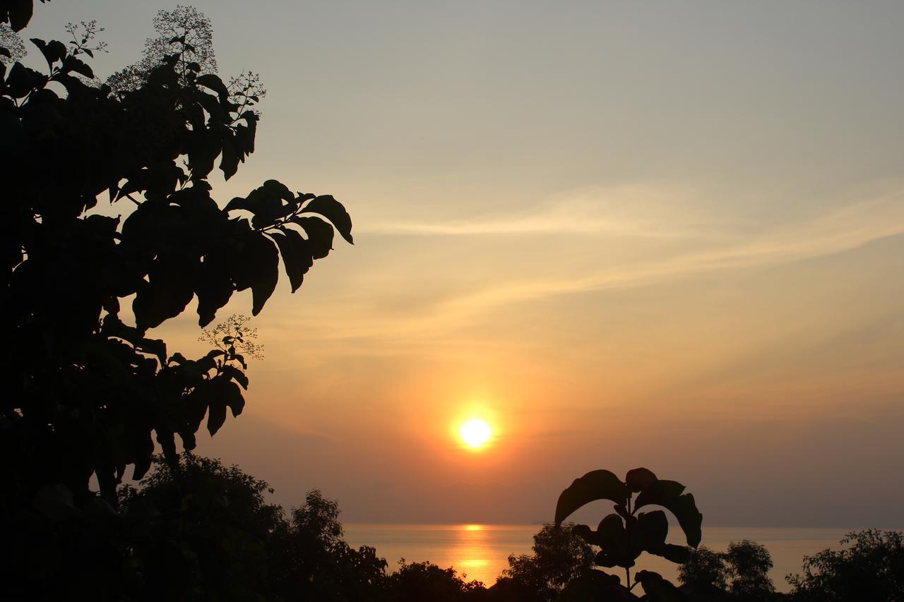 The Somayan Bungalows Batununggul Extérieur photo